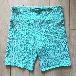 Billabong Leopard Print Biker Shorts in Light Blue Size M